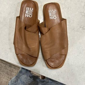 Bueno sandals